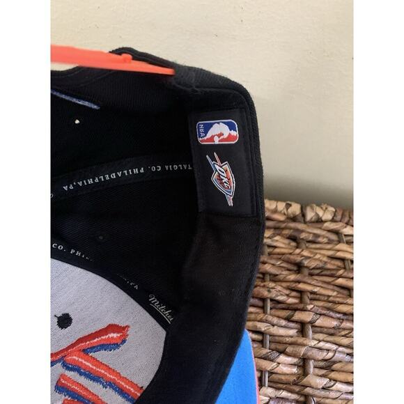 Mitchell and Ness NBA Oklahoma City Thunder OKC Steal Snapback Hat, Cap - Picture 3 of 6